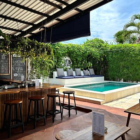 Lay Day Hostel Canggu Экстерьер фото