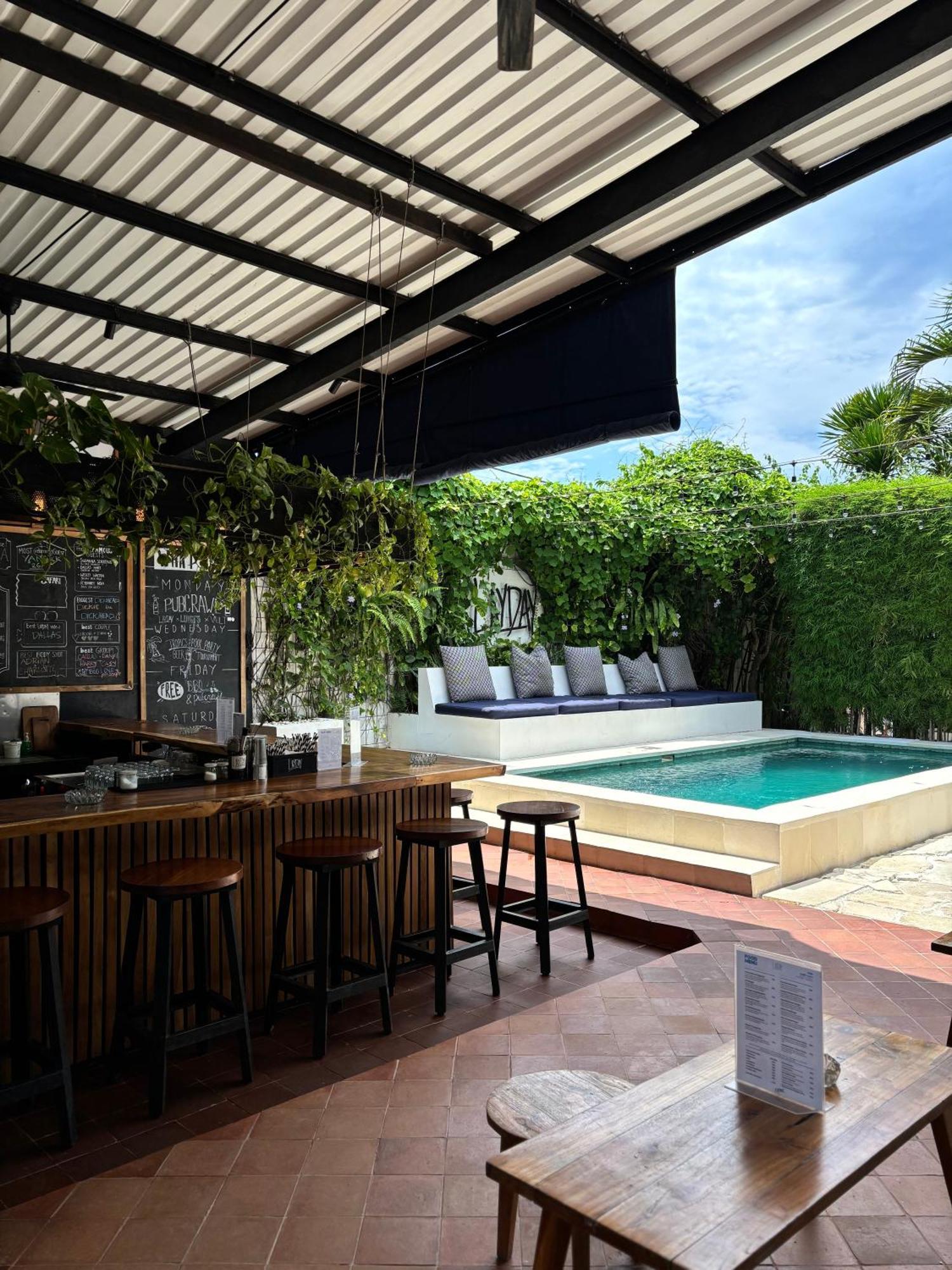 Lay Day Hostel Canggu Экстерьер фото